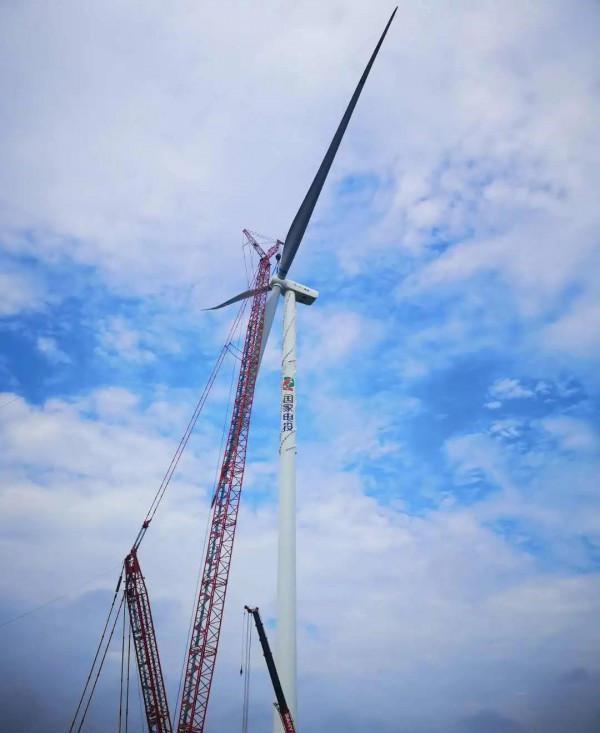 践行新能源建设 河南叶县风电项目完成首台风机吊装